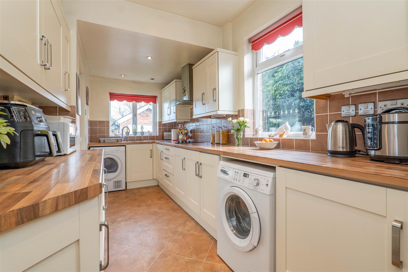 3 bed property in Preston Road, Chorley